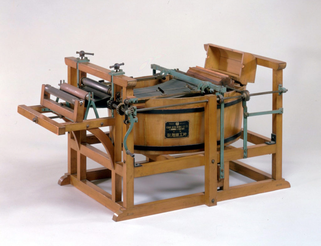 PG㈬世界最初の抄紙機